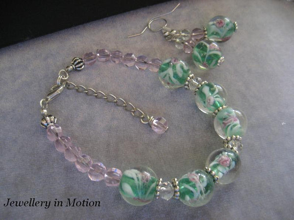 Green Lampwork Glass Bead Bracelet with matching  Earrings