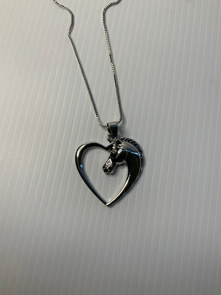 Silver tone Heart Shaped Horse Pendant Fashion Necklace Equestrian