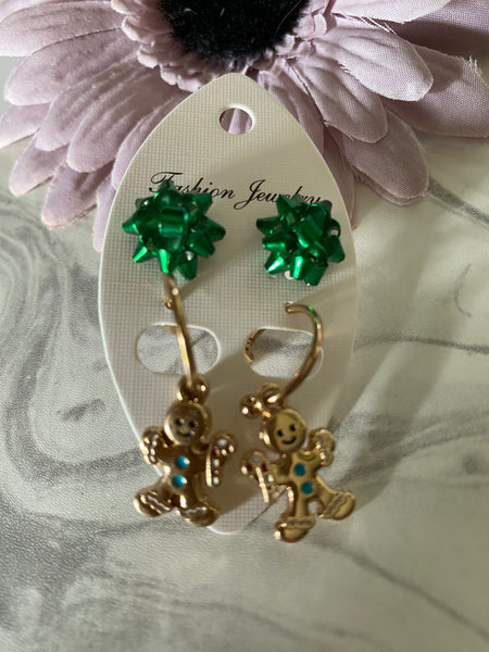 Christmas Twin Set Green Bow GingerbreadManEarrings Pierced Gold Plate  Festive