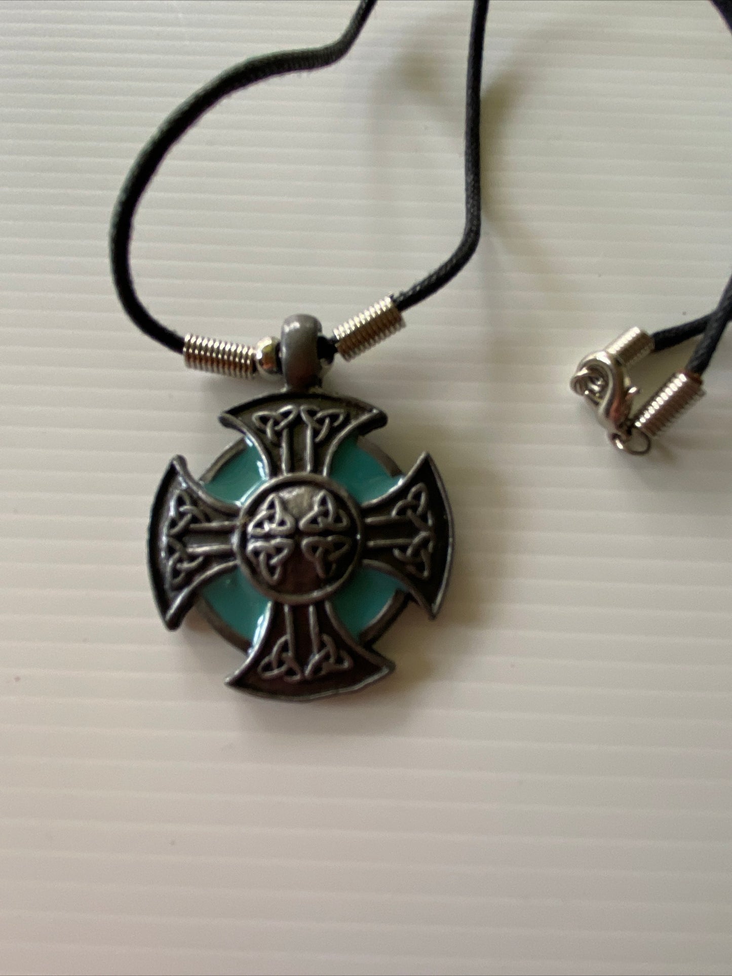 Short Round Metal Cross Detailed Green  Feature Pendant Cord  Necklace Choker