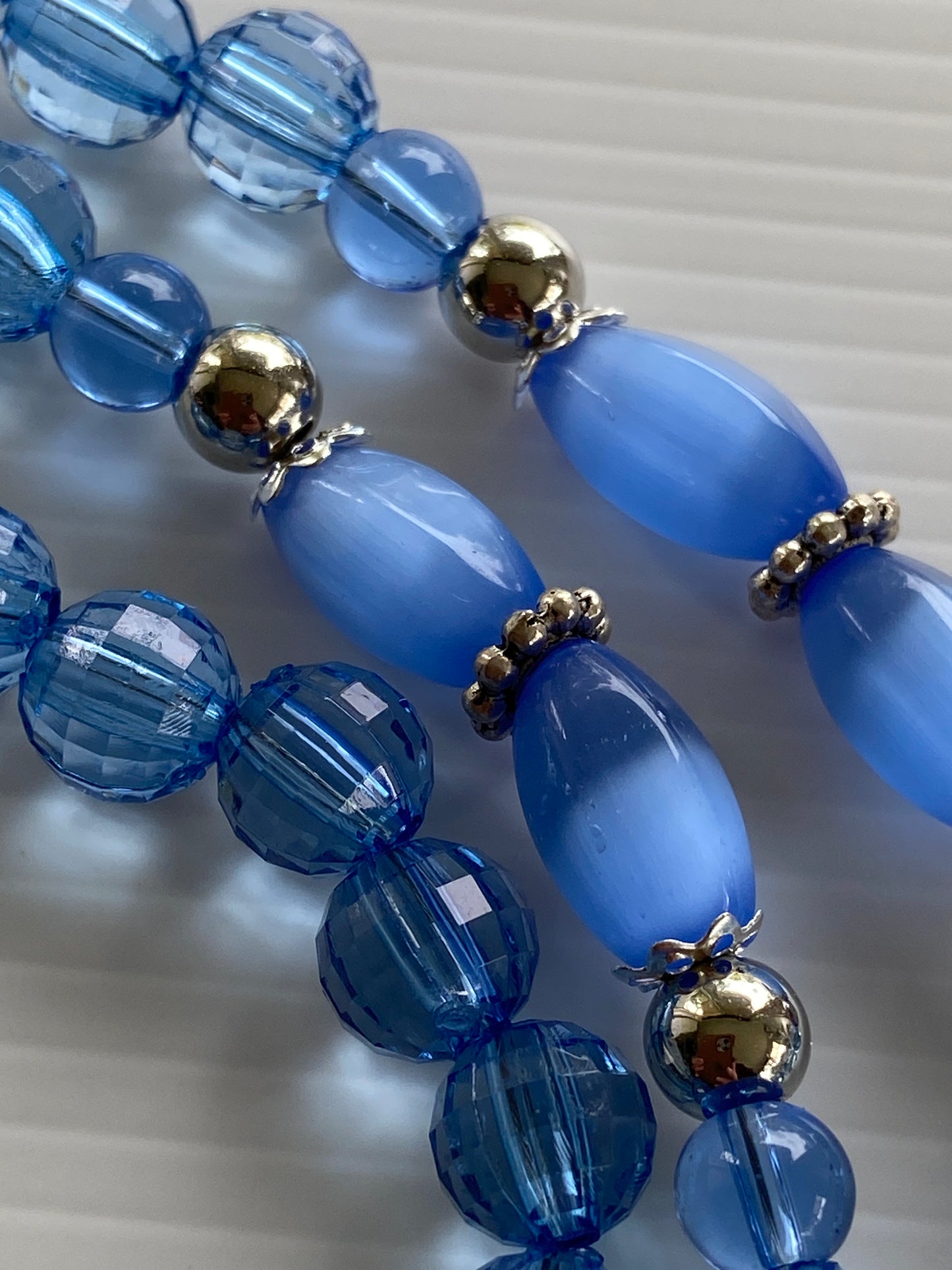 Blue CatsEye Eyeglass Sunglass Spectacle Beaded Chain Holder