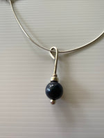 Blue Glass Pearl Round Drop Pendant Necklace Stretch  Silver Wire chain