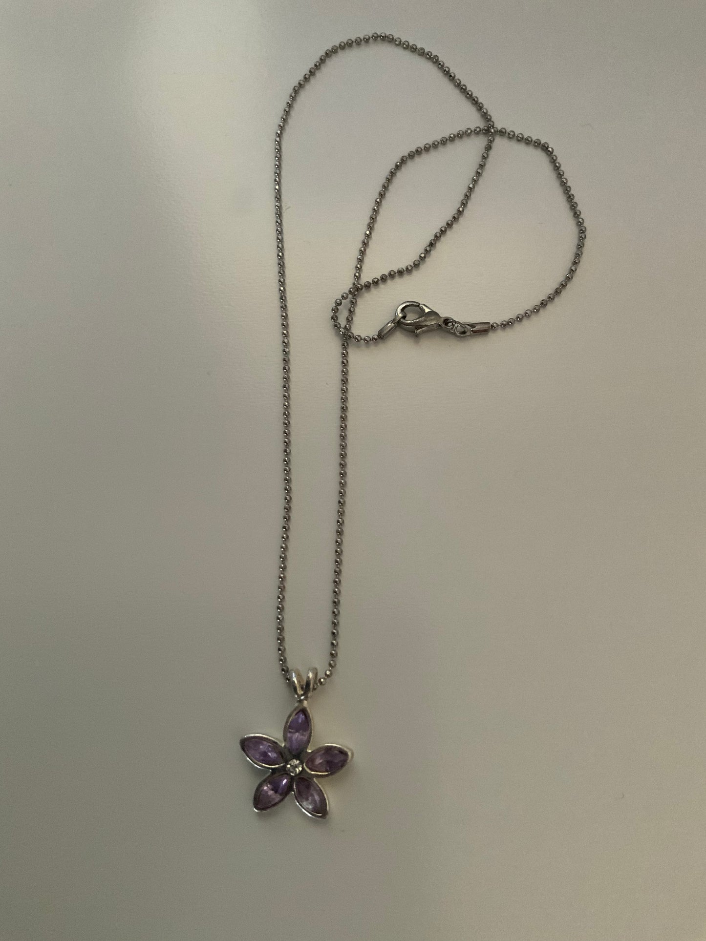 Short Chain  Necklace with Purple Stone Flower Pendant Silver Plate