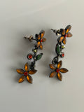 Vintage-Look Boho Floral Dangle Earrings Pierced Orange & Red lovely detailed