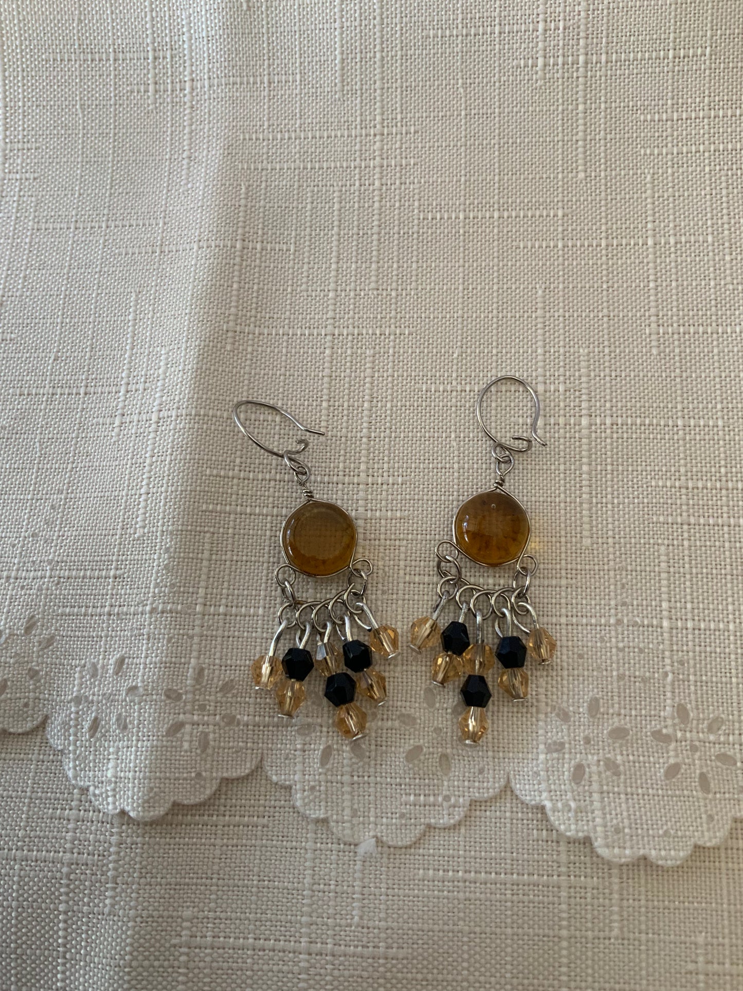 Dangle Amber & Silvertone  lightweight  Chandelier style Earrings Drop Pierced