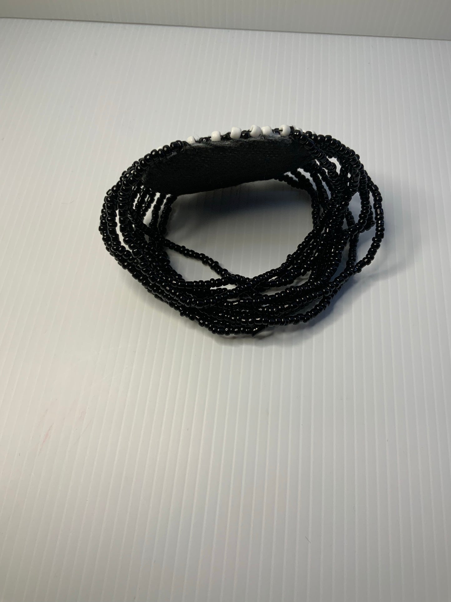 Multi Strand Black & White Focal Pendant Wrist Band Stretchy Bracelet