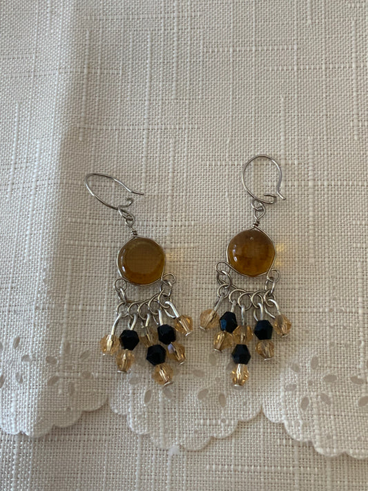 Dangle Amber & Silvertone  lightweight  Chandelier style Earrings Drop Pierced
